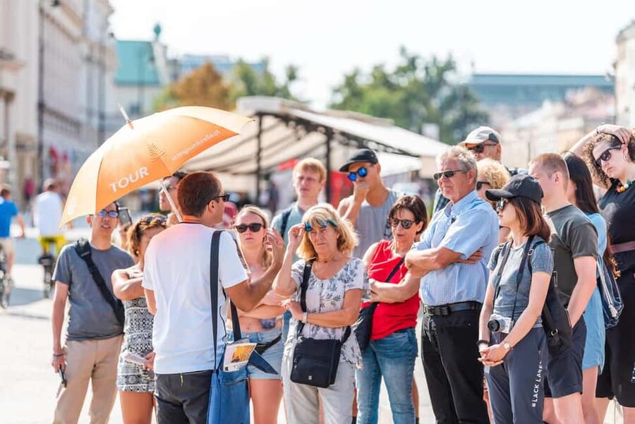 ROYAL & COMMUNIST WARSAW walking tour in English - University of Warsaw and the educated city