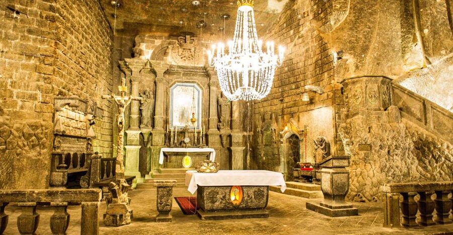 Salt Mine Wieliczka & Lunch & Schindler’s Factory Tour - Two very different sides of Krakow
