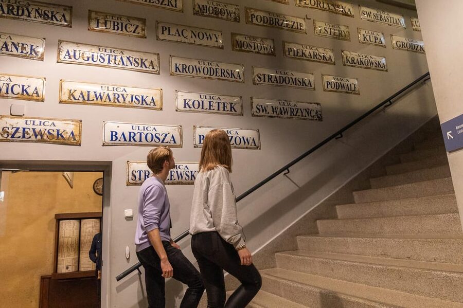 Schindler's Factory Skip-the-line Guided Tour with Options - The 1.5-hour museum visit