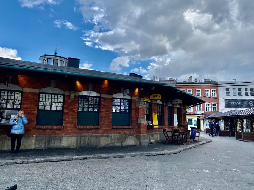 Schindler's List Movie Tour: Historic Sites & Film Location - Kazimierz through the lens of the film