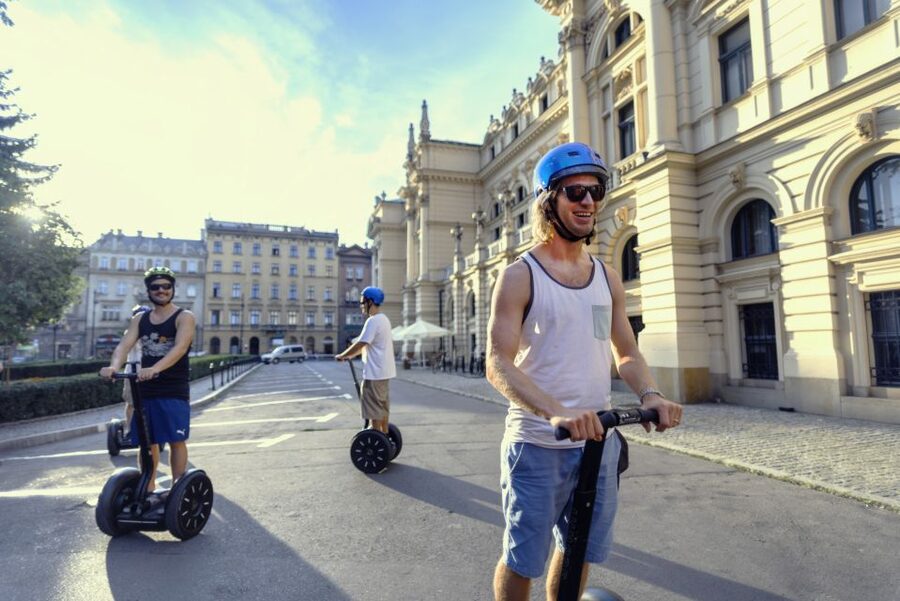 Segway Tour Wroclaw: Full Tour (Old Town + Ostrów Tumski) - Why a Segway works well in Wroclaw