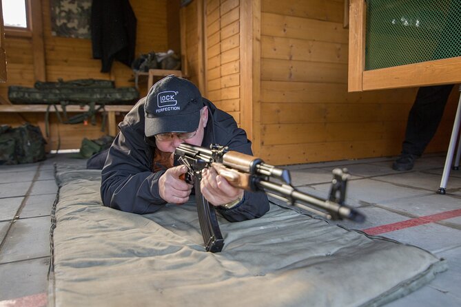 Shooting Range Experience in Gdansk Poland - The first briefing at Litewska 2G