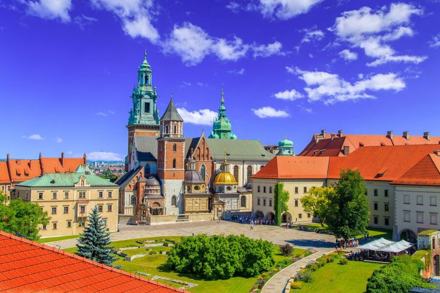 Skip-the-Line Wawel Castle Chambers Private Tour - The 3-hour option adds the Cathedral and Sigmund’s Bell