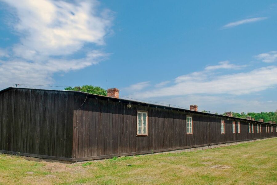 Stutthof Concentration Camp:Guided Tour with Transportation - Choosing the five-hour version