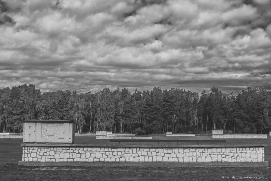 Stutthof Concentration Camp Half-Day Private Tour - What the private guide changes