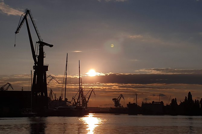 Sunset on the Shipyard and Old Town Evening Cruise - Cruising the Motława waterfront