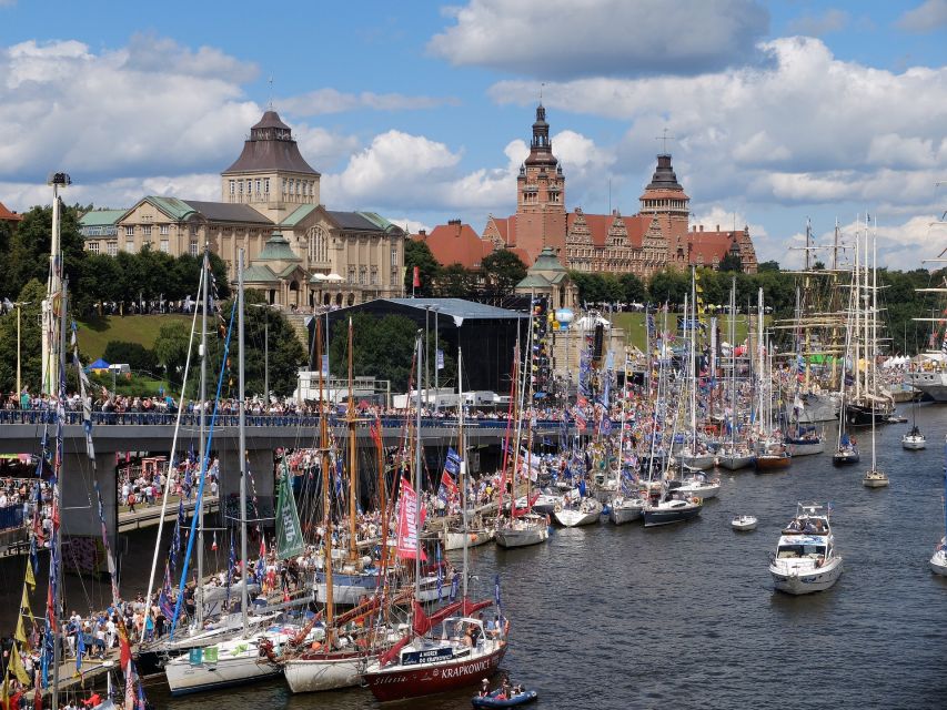 Szczecin: Old Town Highlights Private Walking Tour - The 3-hour extension along the Oder River