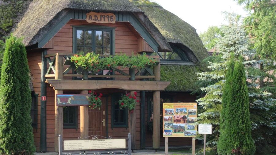 Szymbark: Kashubian Switzerland 5-Hour Private Tour - The ride from Gdansk or Sopot