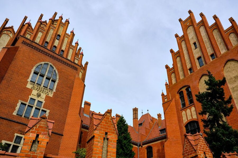 Torun: Private Walking Tour of a Medieval Town - Inside the Cathedral of SS John the Baptist and John the Evangelist