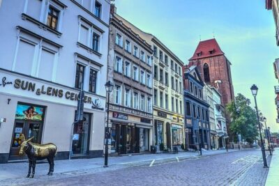 Walking Tour of the medieval Toruń