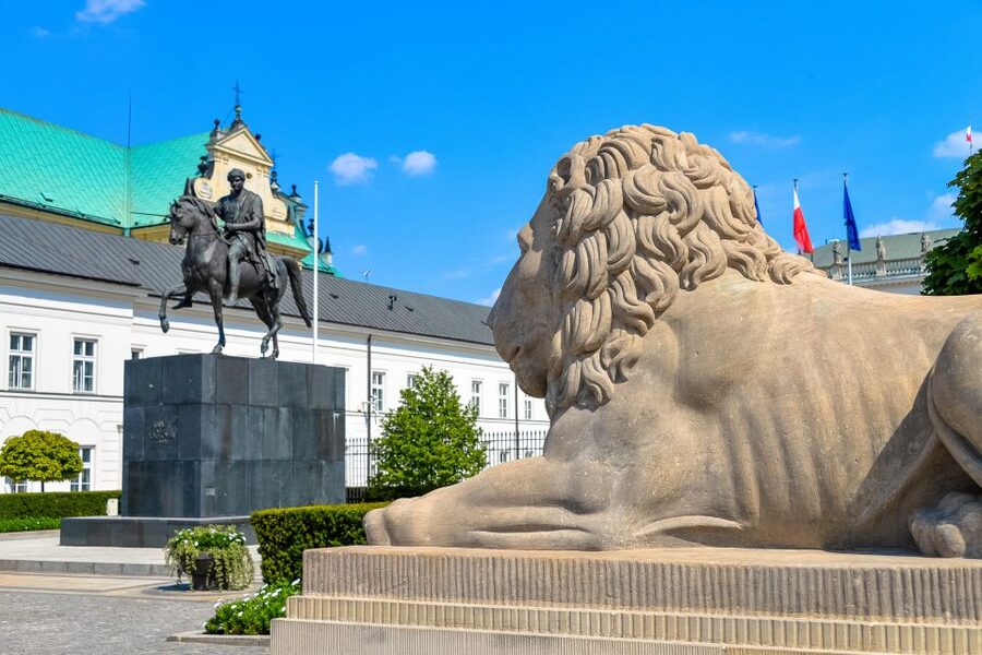 Warsaw: 3-Hour Guided City Highlights Tour by Segway - Multimedia Fountain Park, historic parks, and royal residences