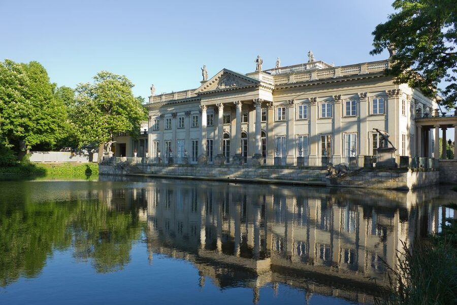 Warsaw: 3-Hour Panoramic City Bus Tour with Pickup - Bus comfort, weather, and walking