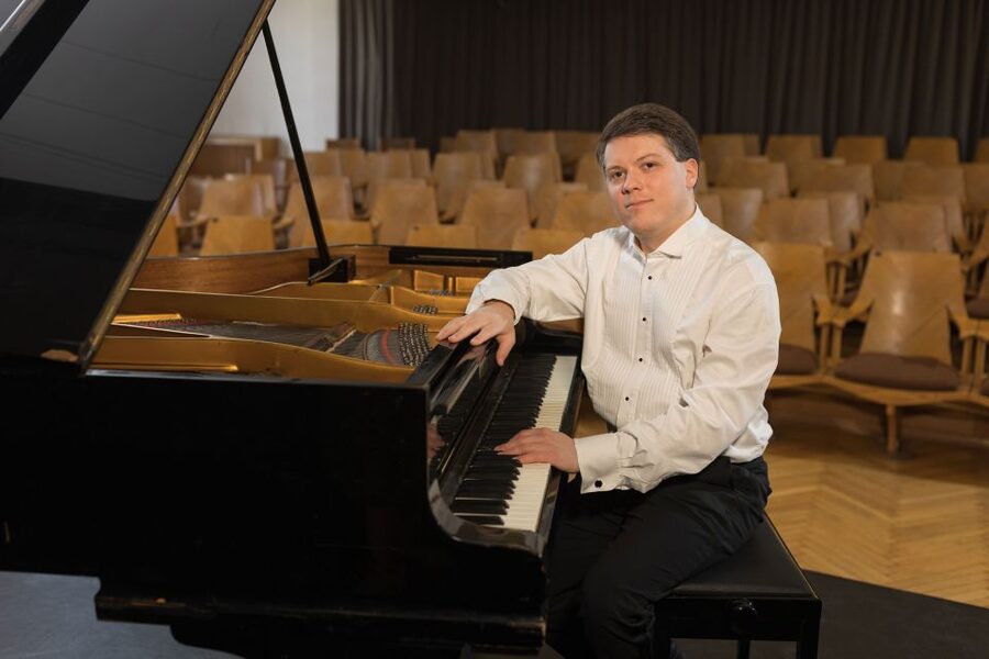 Warsaw: Chopin Concert at Historical Venue in Old Town - A practical evening plan in Warsaw
