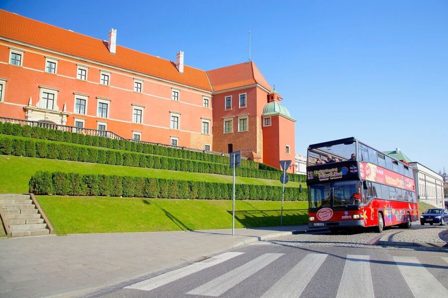 Warsaw: City Sightseeing Hop-On Hop-Off Bus Tour - The real issue: timetable and traffic