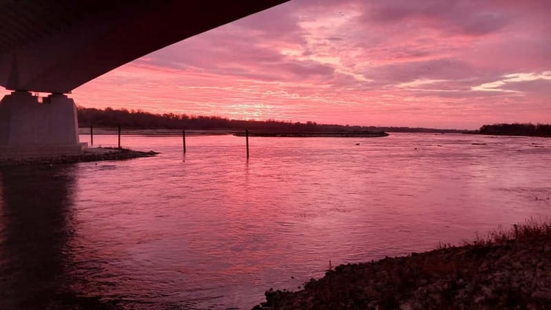 Warsaw: cruise on the Vistula - Starting at Marina Warszawa near Copernicus Science Center