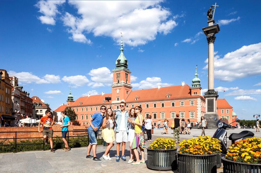 Warsaw: Old and New Town Private Walking Tour - Finishing along Warsaw’s Royal Route