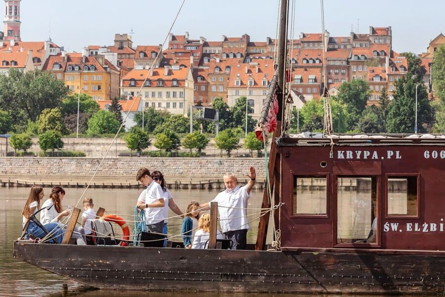 Warsaw: Traditional Galar Cruise on The Vistula River - Who will enjoy this cruise most