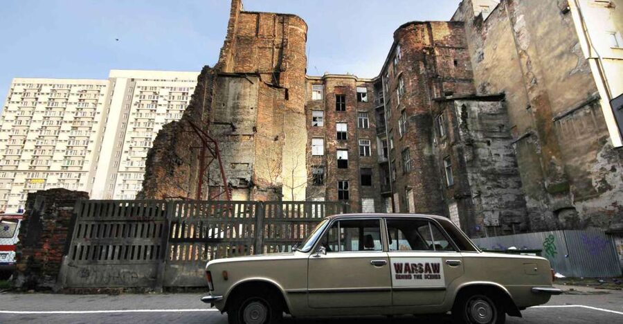 Warsaw: WWII Private Tour by Retro Minibus with Hotel Pickup - Muranów and the memory of the 1943 uprising
