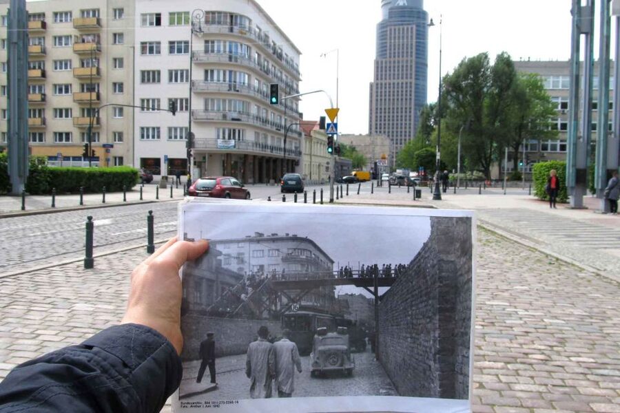 Warsaw: WWII Private Tour by Retro Minibus with Hotel Pickup - The 1944 Warsaw Uprising and the city in ruins