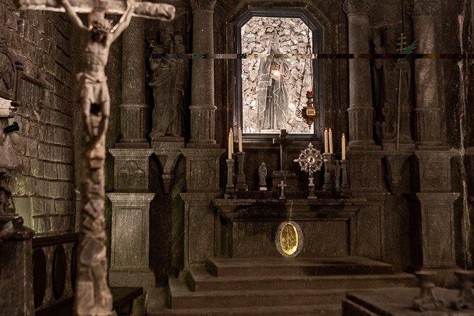 Wieliczka Salt Mine Guided Tour + Ticket & Transfer from Krakow - Chapels, lakes, and mining equipment underground