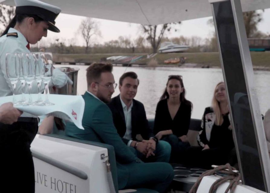 Wroclaw: City Walk and Cruise by Luxury Solar Catamaran - Passing the University of Wroclaw