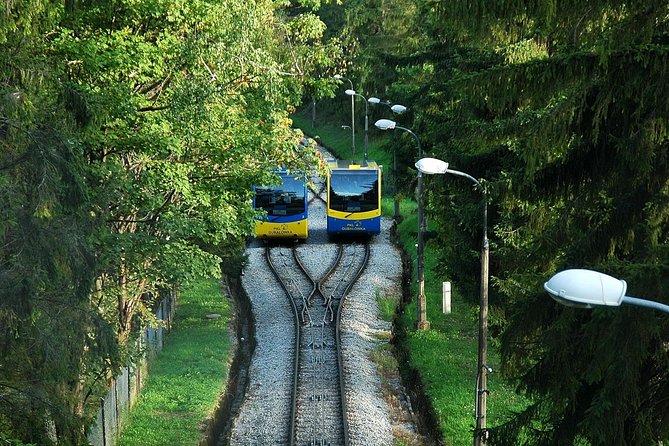 Zakopane Guied Tour: Cable Car, Local Spirits & Thermal Baths - Lunch and Krupówki Street